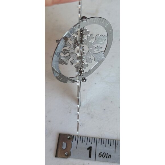 2006 DaySpring Christmas Celebration Collection Silver Snowflake Ornament 4" - Picture 4 of 12